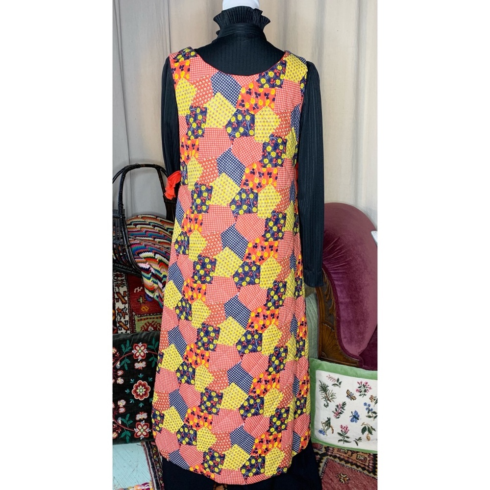 70s Maxi Apron Dress - Picture 3 of 11